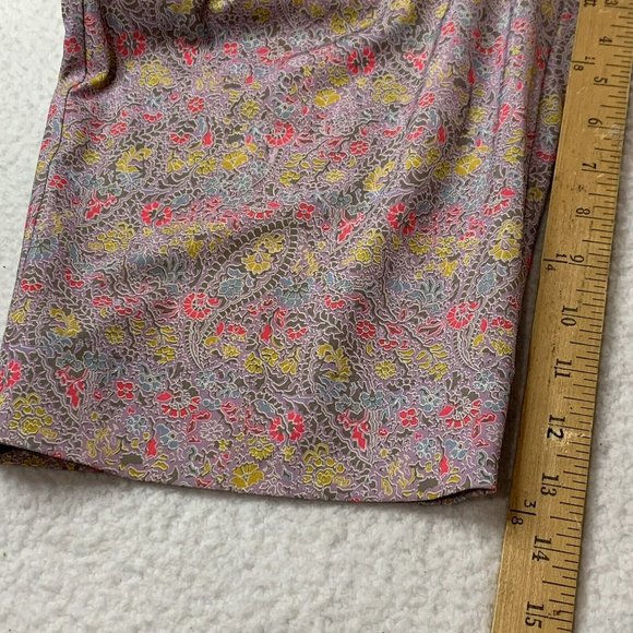 Nike Golf Women's Size 4 Colorful Paisley Floral Bermuda Golf Shorts Lightweight - Picture 8 of 12